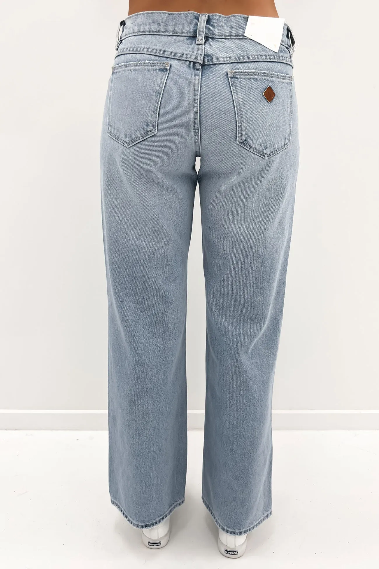 A 99 Low & Wide Jean Mischa Organic