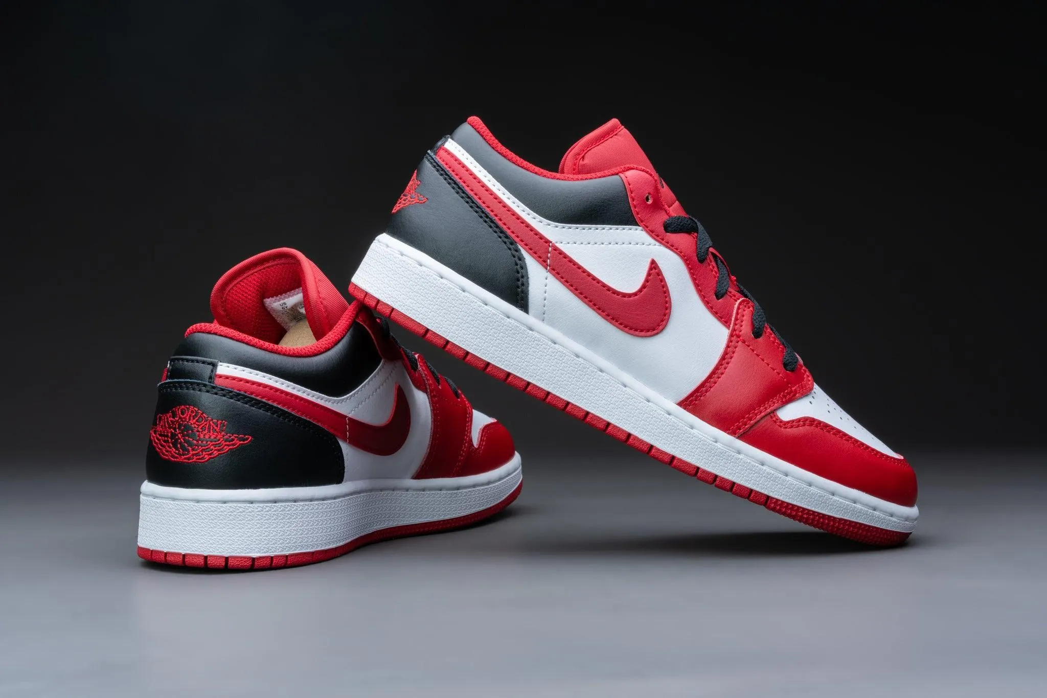 Air Jordan 1 Low Bulls (GS)