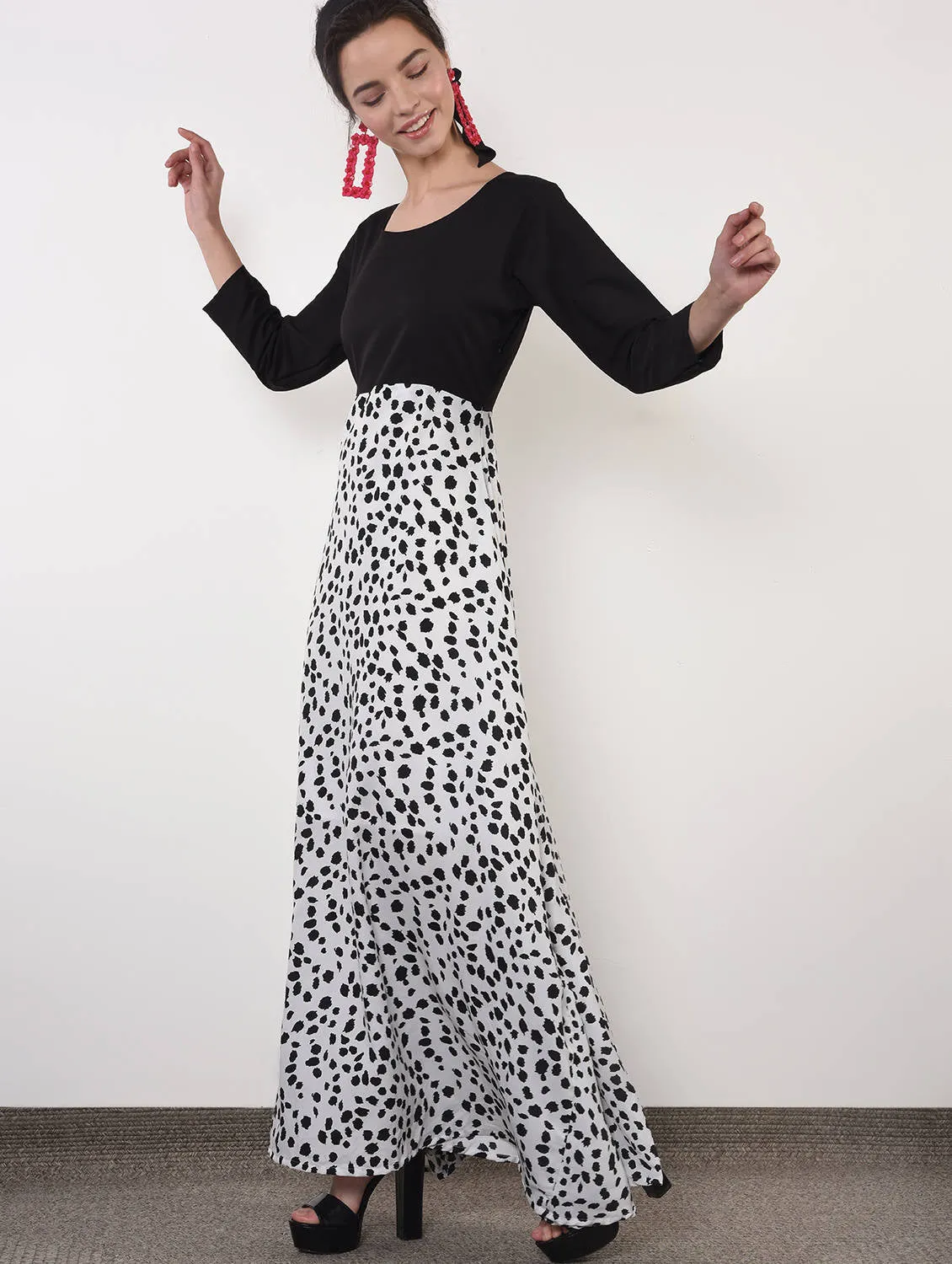 Animal print flared maxi dress