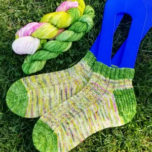 Arethusa Falls Sock PDF Knitting Pattern