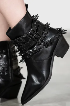 Callista Boots [BLACK STUD]