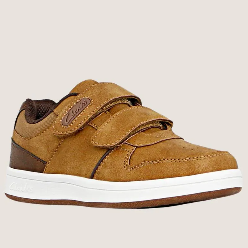 Clarks Dune Junior Adjustable Sneaker