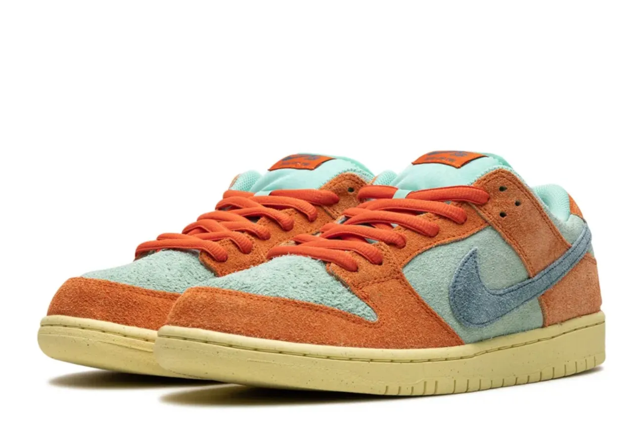 Dunk Low SB 'Orange Emerald Rise'