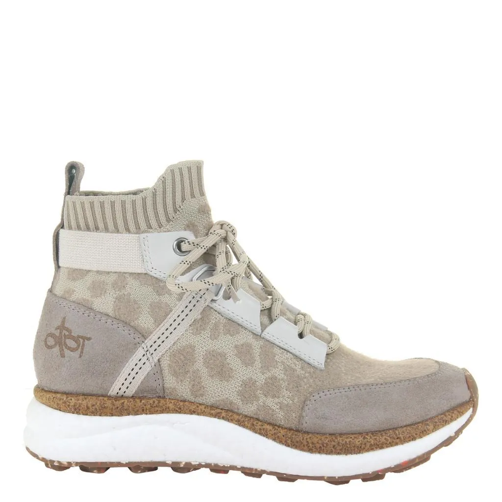 HYBRID in KHAKI High Top Sneakers