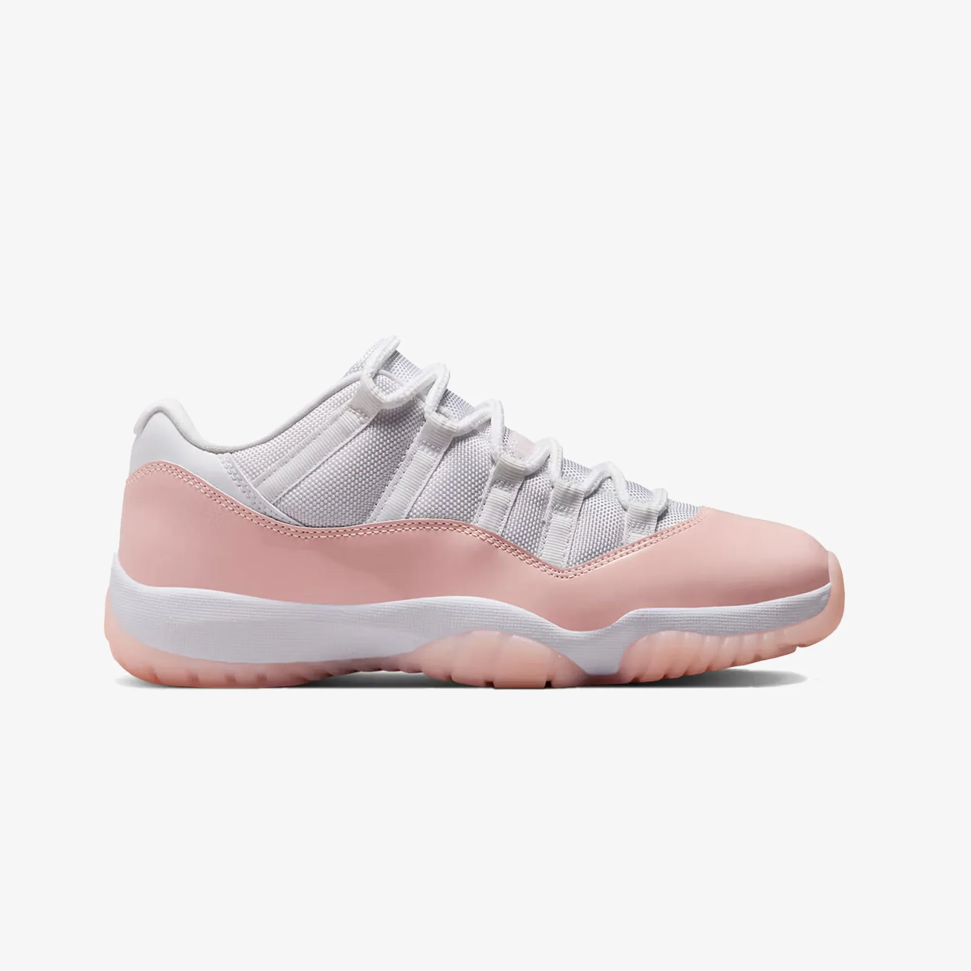 JORDAN | AIR JORDAN 11 RETRO LOW { "LEGEND PINK"