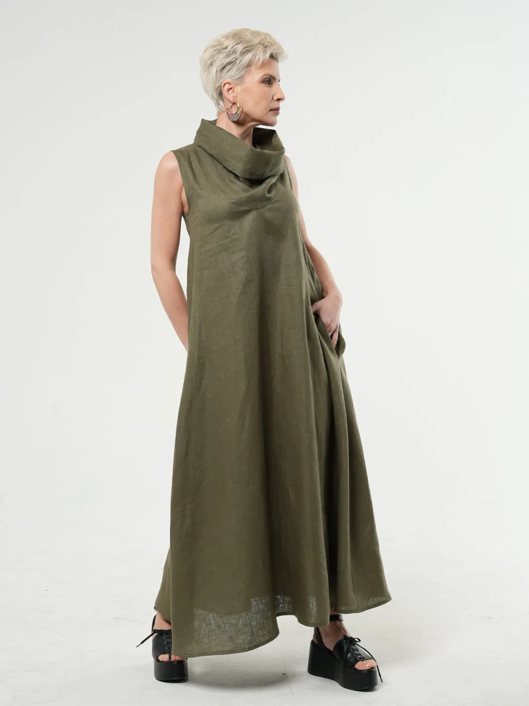 Maxi Linen Dress With Large Collar in Khaki