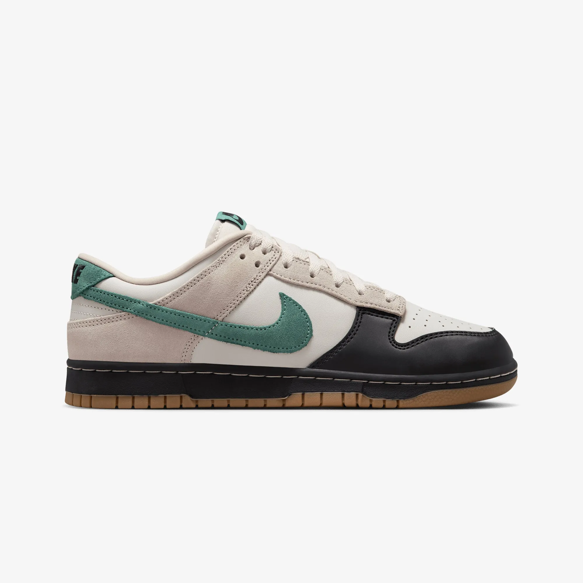 NIKE | DUNK LOW { LT OREWOOD BRN/BICOASTAL-CREAM II-BLACK