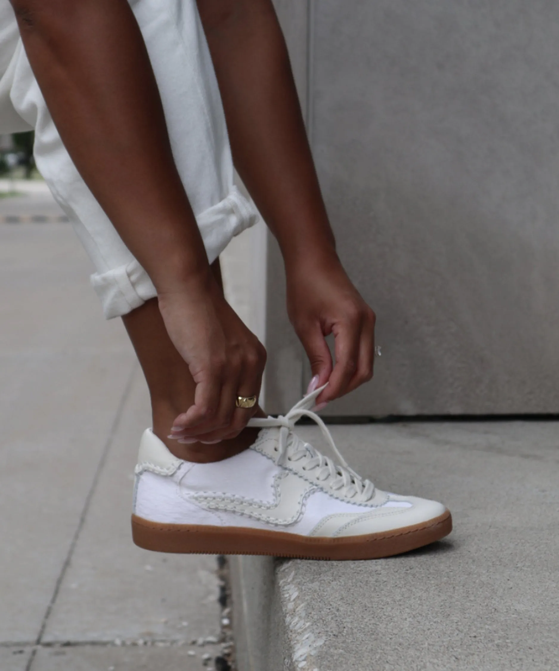 NOTICE STITCH SNEAKERS IVORY CALF HAIR