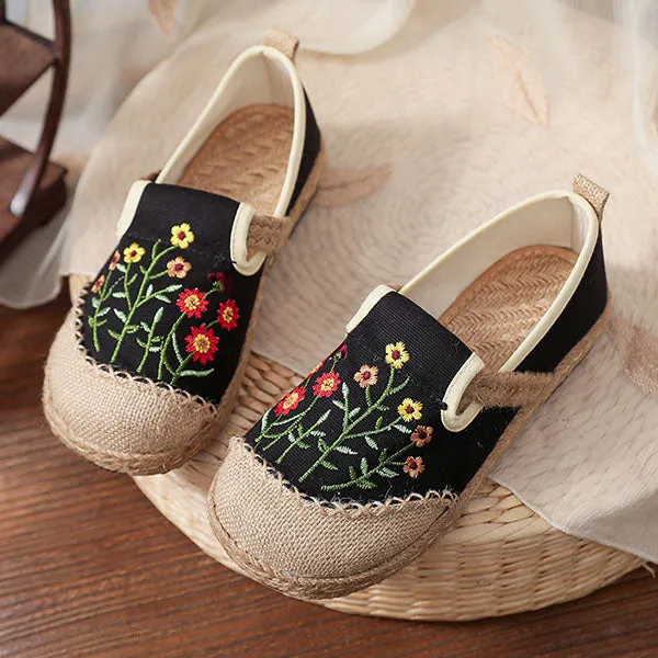 Sohiwoo Women's Vintage Woven Embroidered Flats