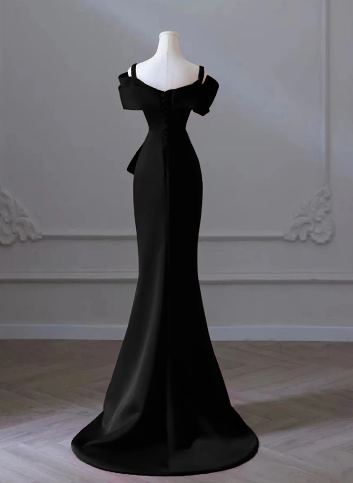 Uniwim Black Satin Sweetheart Straps Long Formal Dress, Black Long Prom Dress